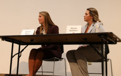 Collegiate Discussion Meet Opens Doors for Students